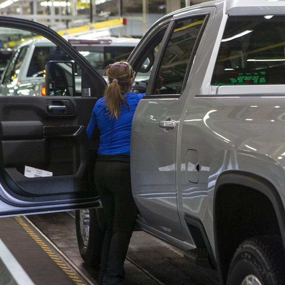 'In a fight with one man': Trump's tariffs have autoworkers in Oshawa, Ont., on edge